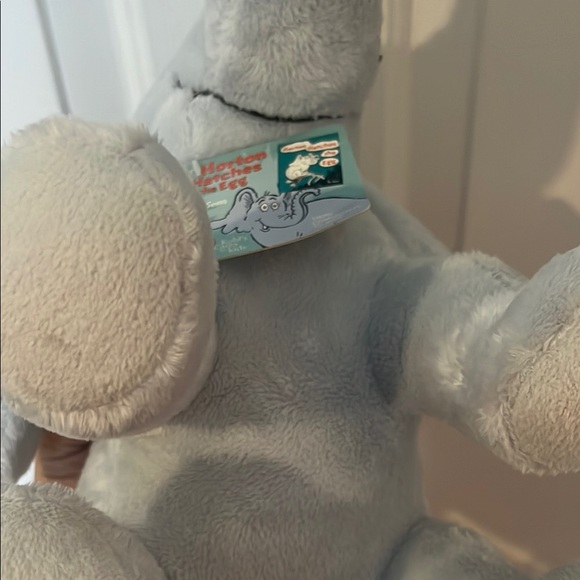 HORTON HATCHES the EGG Elephant Plush Toy - Picture 5 of 5